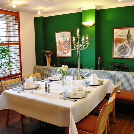 Zur Post New Style Szálloda