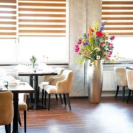 Hotel Zur Post New Style 4*